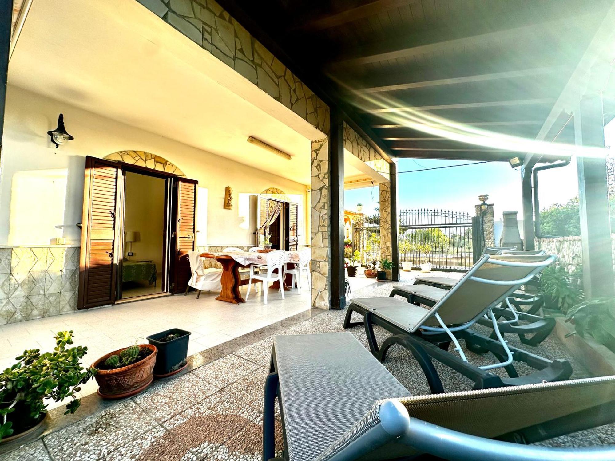 캄포펠리체 디 로첼라 Casa Del Sole 아파트 외부 사진